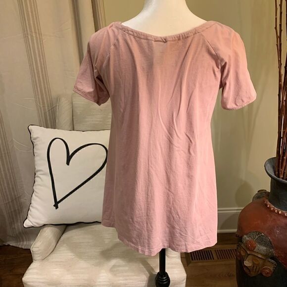 Elleira Couture TShirt 💗  - Picture 2 of 5